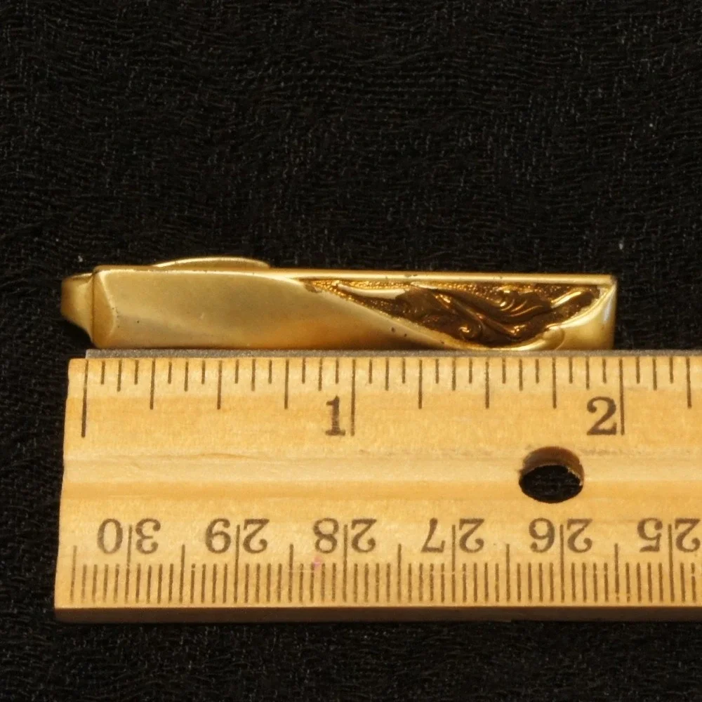 Vintage Tie‎ Clip Gold Tone Etched Scroll Design Bar Classic Tie Bar